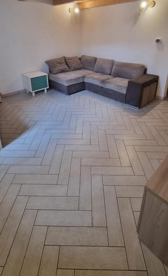 Appartamento accogliente/nuovo Livorno Esterno foto