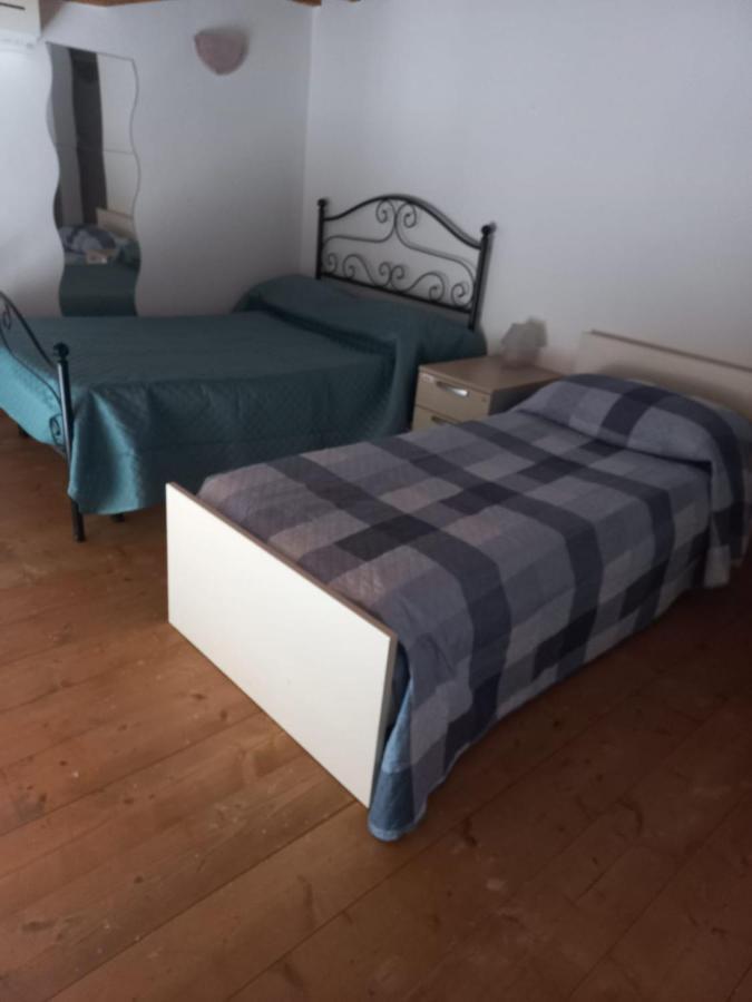 Appartamento accogliente/nuovo Livorno Esterno foto